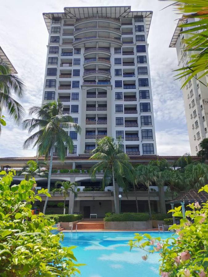 Austin Mahkota Apartment Malacca Exterior foto